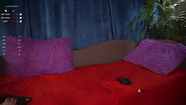 Show modela helena_play na web-kameri