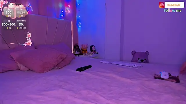 Body69ld's Live XXX Chat