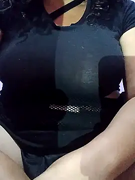 Amarantha25's Live XXX Chat