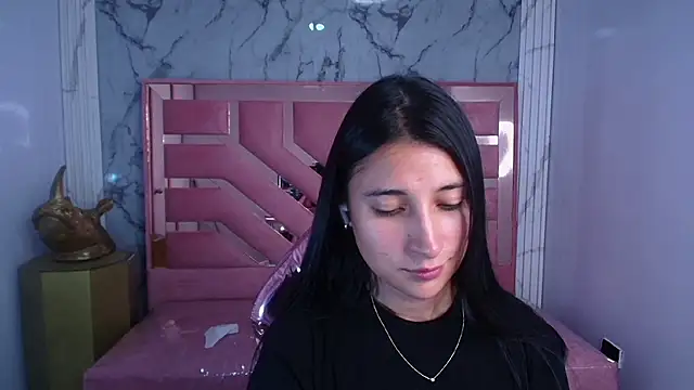 lizzyluk_ch's Live XXX Chat