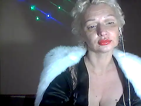 MaryJane441: онлайн-секс-чат