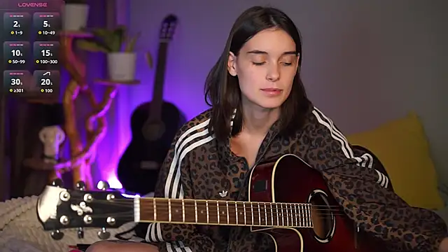 Monica_Law_ Live XXX-Chat