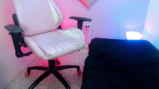 Cash_G_'s Live XXX Chat