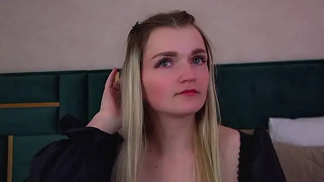 AnnyRaii's Live XXX Chat