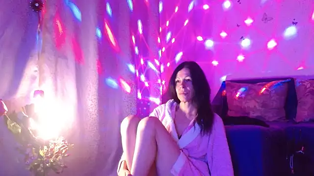 ElysaSun's Live XXX Chat
