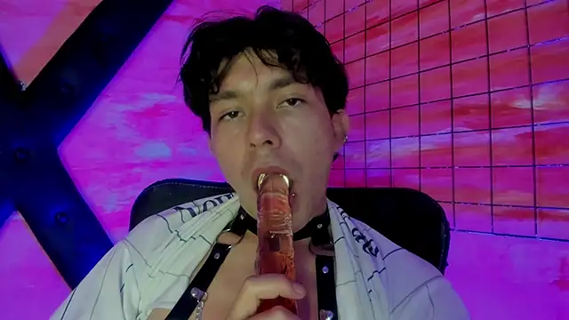 Eliot_X: απευθείας συνομιλία ΧΧΧ