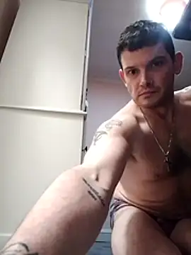 Hixxy_1025's Live XXX Chat