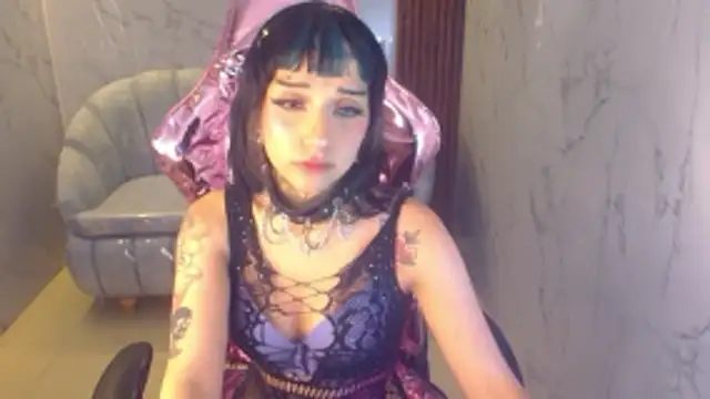 stefnixxx_s Adlı Modelin Canlı XXX Sohbeti