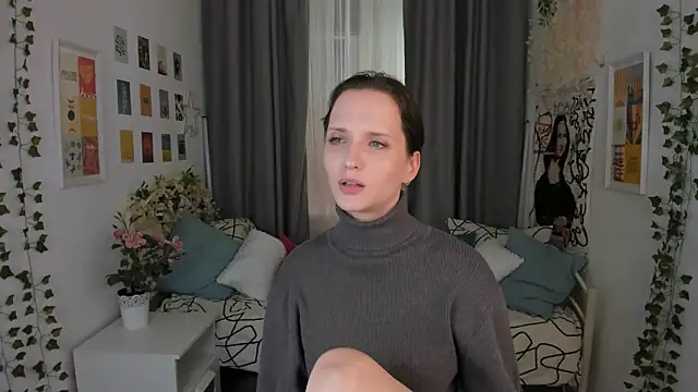 Ariadna_Shy Adlı Modelin Canlı XXX Sohbeti