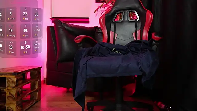 Онлайн чат XXX valkyria_12