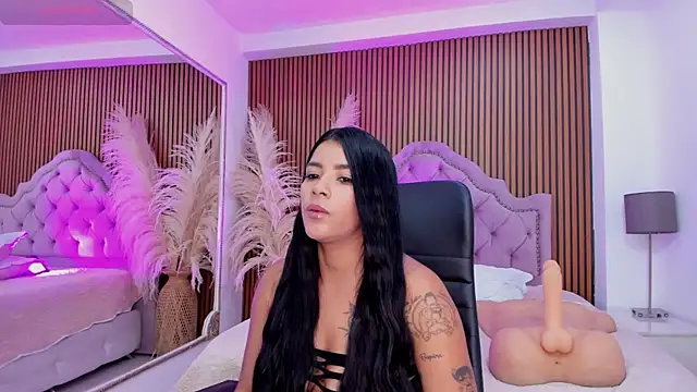 SelenaStonne – Live XXX-chat