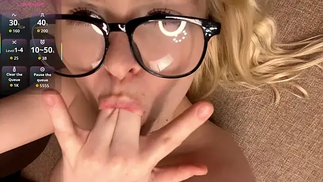 Chat XXX Live ShontaWasilko