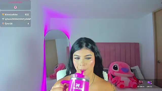 Janettcruz লাইভ XXX চ্যাট