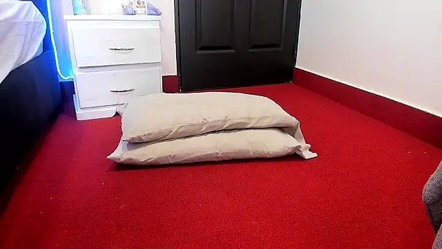 Chat +18 de natyxo ao vivo