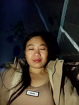 MISSSNN – Naživo XXX chat