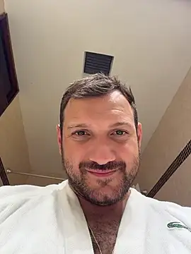 JonJ0のライブXXXチャット