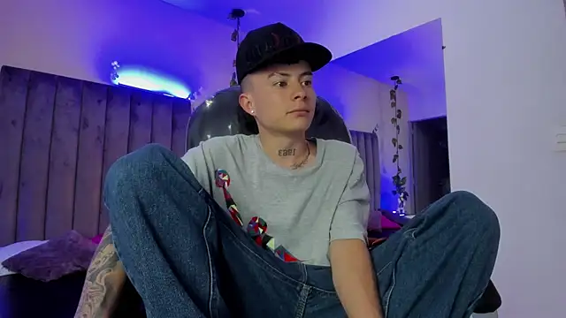 Nascary_FoxのライブXXXチャット