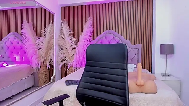 دردشة SelenaStonne الجنسية المباشرة