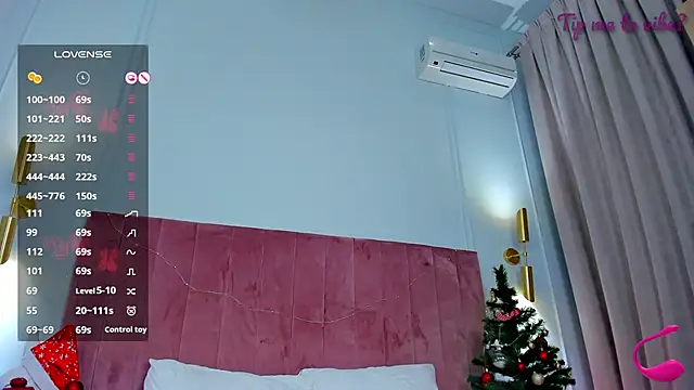 Mayzzie's Live XXX Chat