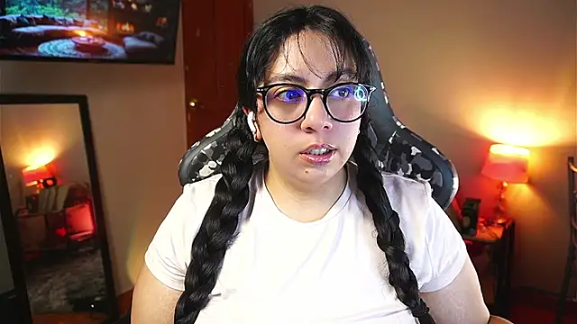 coraline_latin Webcamshow