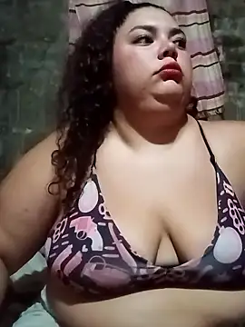 Show modela artemisabbw na web-kameri