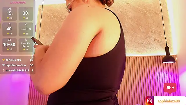 big_tits_in_your_face – Naživo XXX chat