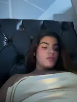 Chat XXX en directo de Kaily_Sweet16