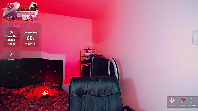 Kendall_hornyy – Naživo XXX chat