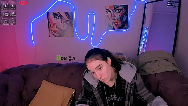 khloebeauty's Live XXX Chat