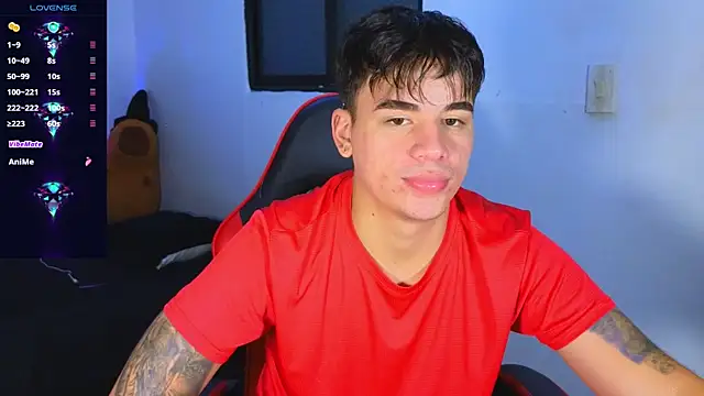 Chat +18 de Maiicoll_coleman ao vivo