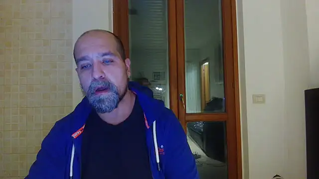 AMIRDIB2025 即時 XXX 聊天