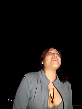 -TheCatCrazy-のウェブカメラショー