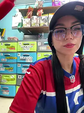 sophie_cute66's Live XXX Chat