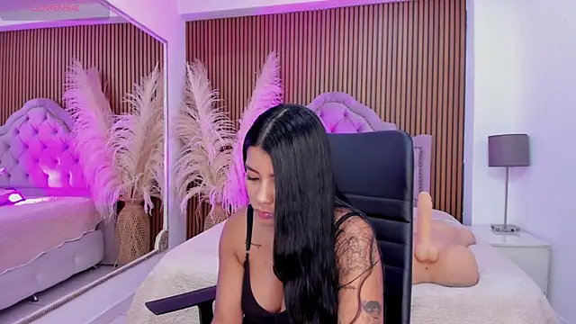 SelenaStonne 라이브 XXX 채팅