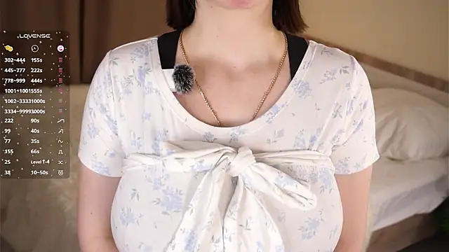 DejaMervisのウェブカメラショー