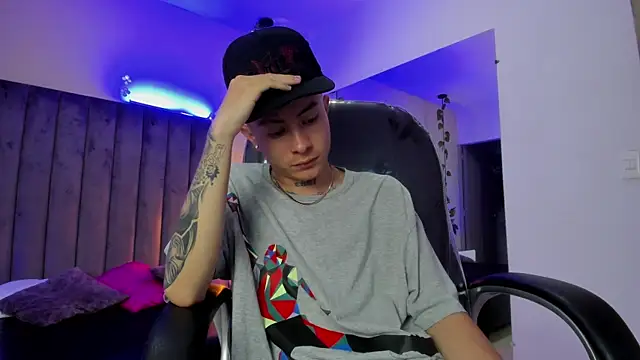 Chatroom XXX en direct de Nascary_Fox