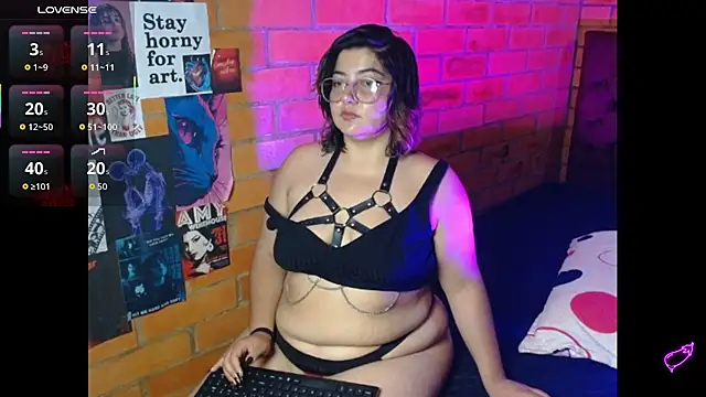 Roxy_f_w's Live XXX Chat