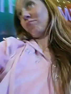 Skyellar's Live XXX Chat