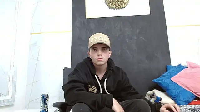 dia_fax18's Live XXX Chat