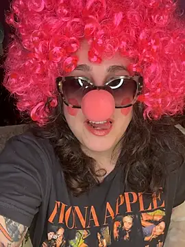 kitkathecartoonclown's Live XXX Chat