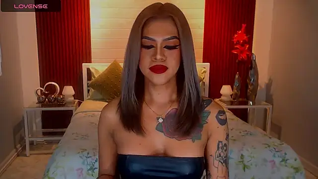 StellaStrong30's Live XXX Chat