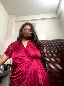 ThickkDesiDoLL – Live XXX-chat