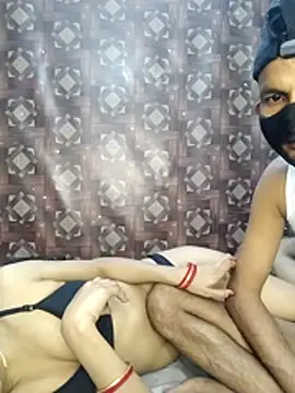 Sexy_komal02's Live XXX Chat