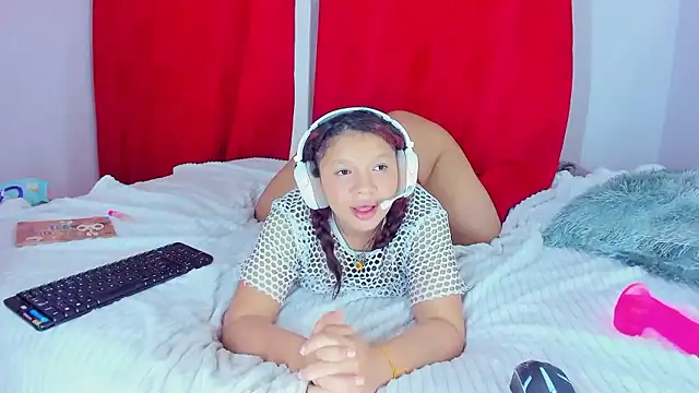 Emily_Coper18n Live XXX chat