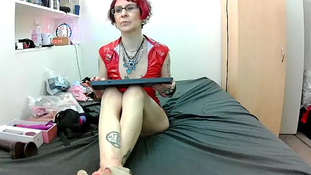 Empress_Lilith Adlı Modelin Canlı XXX Sohbeti