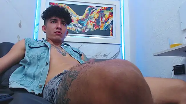 targuerian22 Live XXX-Chat