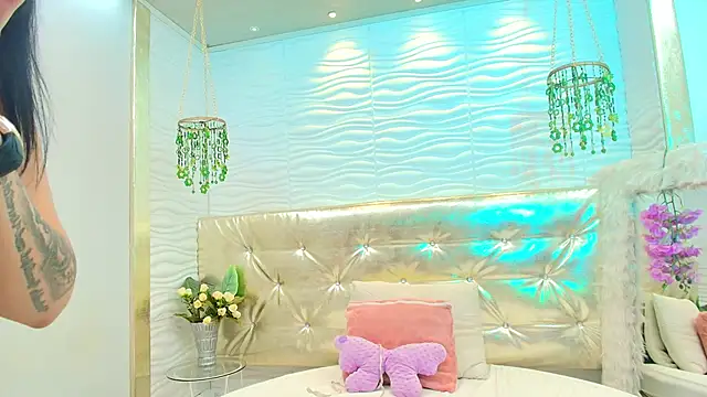 alanna_blaze Chat XXX live