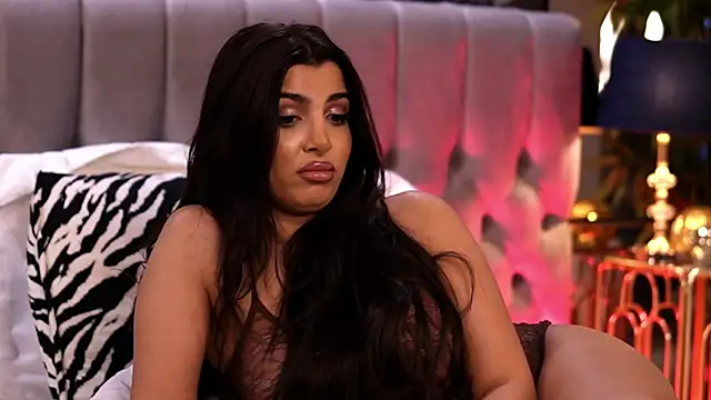 NicoleCelliniのライブXXXチャット