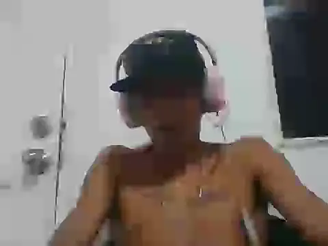 Skinny_horny_boy's Live XXX Chat