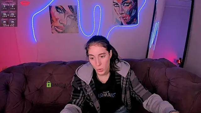 khloebeauty's Live XXX Chat